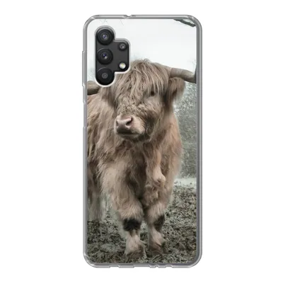 Produktbild von MuchoWow® Handyhülle Schutzhülle Hülle für Samsung Galaxy A32 5G Schottischer Highlander - Wald - Nebel - Kuh - Tiere - Natur Silikon Softcase Handy Hülle - Softcase