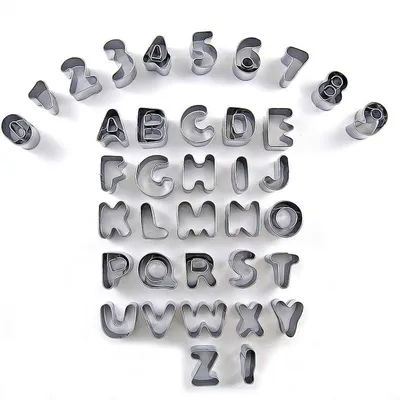 Produktbild von Ausstechformen (Buchstaben, Zahlen, Alphabet) zum Dekorieren von Kuchen, mit Aufbewahrungsbox, 37-teiliges Set