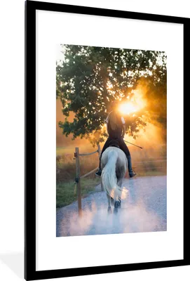 Produktbild von MuchoWow® MuchoWow® Gerahmtes Poster Pferd - Sonne - Sand 60x90 cm - Poster mit zchwarzem Bilderrahmen - Dekoration - Wandposter Wohnzimmer - Hochwertig
