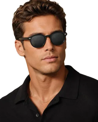 Produktbild von Schwarze Uni Sonnenbrille Retro Stil UV400