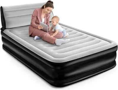 Productafbeelding van Famanu luchtbed met geïntegreerde pomp - Zelfopblazend - Voor 2 personen - 190 x 137 x 82 cm; 7,71 kg - Zwart