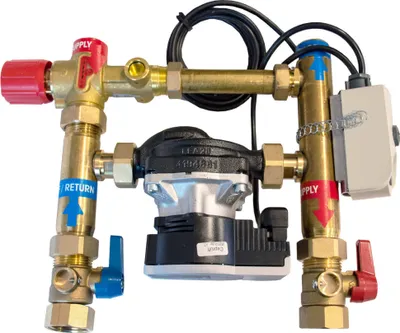 Produktbild von ZEWOTHERM ZEWO Hydraulische Regelstation, Fussbodenheizung mit Hocheffizienzpumpe Wilo Yonos Para 15/6