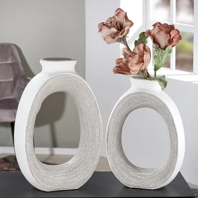 Image de Vase "Porto", forme ovale, en céramique, gris et blanc, lot de 2, longueur 11 cm, largeur 26 cm, hauteur 40 cm. Référence : 28990. Numéro d'article : 4063387289907