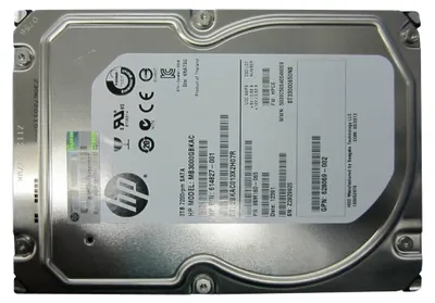 Zdjęcie produktu dla Dysk twardy Hewlett Packard Enterprise, 3 TB, interfejs SATA, pojemność 3000 GB, wymiary 8,89 cm (3,5")