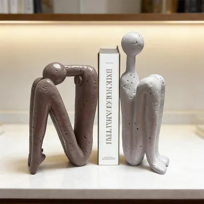 Produktbild von Elzusha – Set aus 2 dekorativen Buchstützen mit Denkfigur