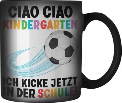 Produktbild von Trendation - Einschulung Junge Fußball Schulkind Geschenk für Schultüte Füllung Farbwechsel Zauber-Tasse Schulstart 1. Schultag Schuleinführung Schulanfang Geschenkidee 2022 (Schwarz)