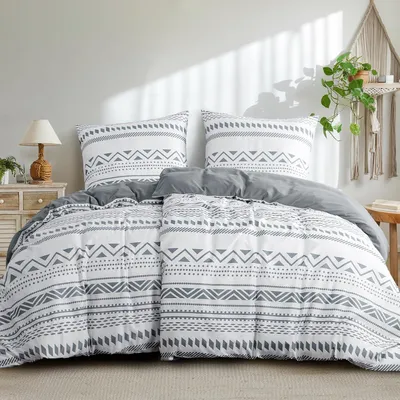 Produktbild von TRANKIELO® – Bettwäsche-Set, 135 x 200 cm – 4-teilig mit Kissenbezügen – Mikrofaser, Boho-Grau, bügelfrei
