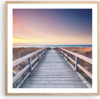 Produktbild von Gerahmtes Poster - Rahmen in heller Eiche - Weg Meer Brücke - 60x60 cm - Wand Bild - Wanddeko - Wandbilder - Kunstposter - Wandposter - Bilderrahmen - Bilder - Kunstdruck - P2NAC60x60-4948