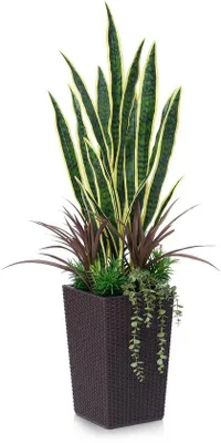 Obrázek produktu pro Umělá rostlina Sansevieria, 120 cm, odolná proti UV záření, hnědý květináč, pokojové rostliny do obývacího pokoje, na balkon, do kanceláře