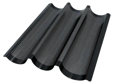 Produktbild von BIRKMANN 3er Baguette-Blech, L 38,5 x B 28 x H 4 cm, Antihaftbeschichtung,spezielle Lochung, inkl. Rezept