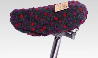 Produktbild von Fahrradsattelbezug Wolle Noppen anthrazit 20/30 cm