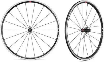 Produktbild von Fulcrum Racing 6 C17 28´´ Rennrad Laufradsatz Silber 12 x 100 / 12 x 142 mm / Shimano/Sram HG Silber 12 x 100 / 12 x 142 mm