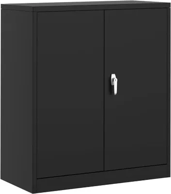 Image de Armoire métallique verrouillable, dimensions : 90 x 80 x 40 cm. Construction robuste en acier froid. Espace de rangement verrouillable. Idéale pour garage, atelier et entrepôt. Couleur : noir