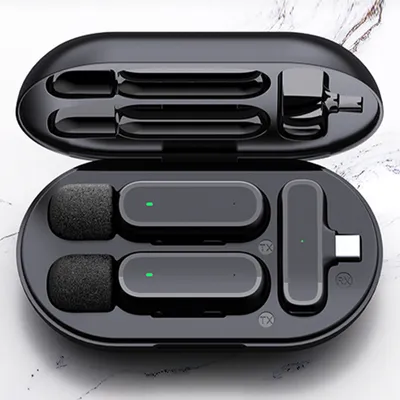 Produktbild von (2 mikrofony) Bezdrátový lavalier mikrofon kompatibilní s iPhonem iPad s nabíjecím pouzdrem, Plug-Play 2,4 GHz bezdrátový mikrofon pro nahrávání YouTube TikTok Facebook Live Stream Redukce šumu
