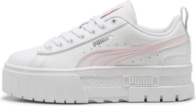 A white Puma sneaker with pink accents on a white background.