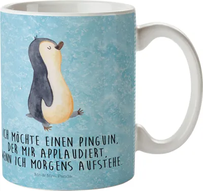 Produktbild von Mr. & Mrs. Panda Trinklernbecher Pinguin marschieren - Eisblau - Geschenk, Camping Tasse, Haferl, Pott, Aufstehen, Plastikbecher, Familie, Unausgeschlafen, Langschläfer