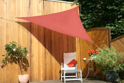Obrázek produktu pro Trojúhelníková sluneční plachta 300 x 300 x 300 cm - terracotta - stínicí tkanina