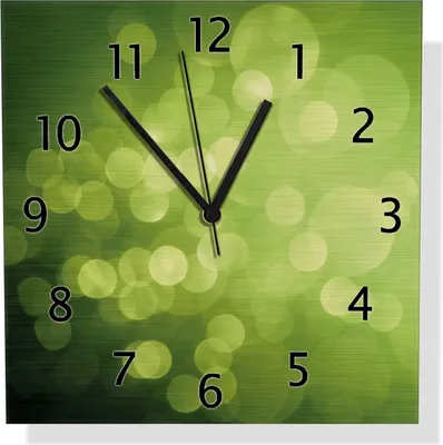 Produktbild von Wallario Design Wanduhr Abstrakte grüne Kreise  grüne Lichtpunkte aus Aluverbund, Größe 30 x 30 cm