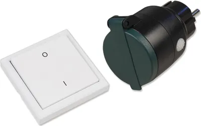 Produktbild von Funk-Schalter Set McPower "Comfort", Outdoor-Steckdose + Schalter, max. 3.000W