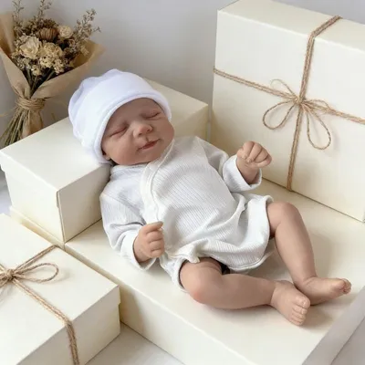 Produktbild von 48 Cm Große, Bemalte Haare, Baumwollkörper, Reborn-Babypuppe Mit Eingepflanzten Wimpern, Spielzeug Für Mädchen