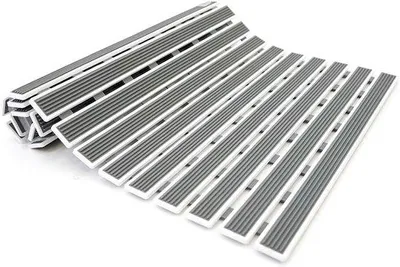Produktbild von Famanu Antirutsch-Duschmatte 62 x 40 cm mit 126 Saugnäpfen - PVC