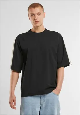 Obrázok produktu pre Pánské tričko Urban Classics Tennis Core Tee black - XXL