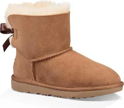 Produktbild von Ugg Mini Bailey Bow Ii Stiefel Braun EU 35 Mädchen Braun EU 35