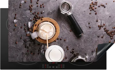 Produktbild von KitchenYeah© Herdabdeckplatte Milch - Kaffeebohnen - Küche - Kaffeefilter , 91x52cm, Küche Deko, Glaskeramikkochfeld Herdabdeckung, Abdeckplatte fùr Kochfeld