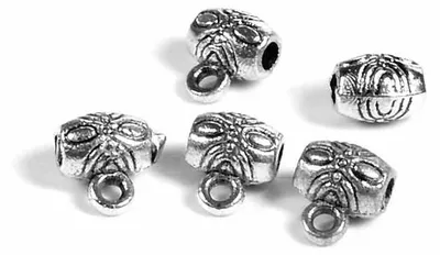 Produktbild von Vintageparts 20 Zwischenperlen mit Aufhängung antik silberfarben, 7,5 mm
