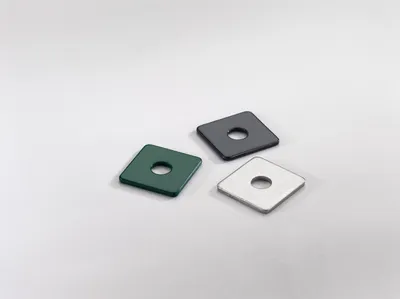 Produktbild von Halteplatte ca. 30 x 30 mm RAL 6005 grün