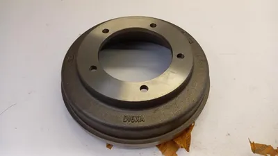 Zdjęcie produktu dla Oryginalny bęben hamulcowy do Ford Transit, średnica 254 mm, tylna oś, numer części: 6464214
