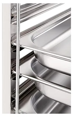 Produktbild von Gastronorm-Regalwagen mit 7 Ebenen, Edelstahl, fasst bis zu 7 x 1/1 GN-Tabletts, Größe: 900x380x557 mm, Lebensmittelregal, gebremste Rollen – passend für 1/1, 1/2, 1/3, 2/3 GN-Tabletts, GG498