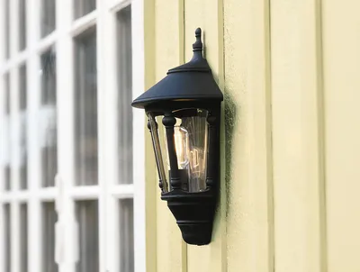 Produktbild von LED Außenwandleuchte, Wandlaterne Halbschale Landhausstil Terrassenlampe Schwarz