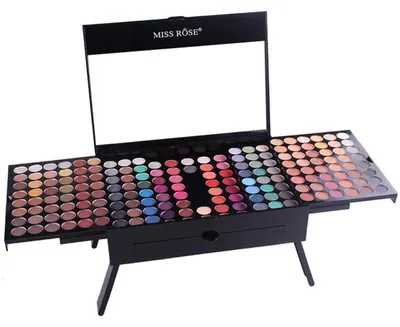 Image de Coffret cadeau de maquillage : palettes cosmétiques multifonctions comprenant des fards à paupières, du rouge à lèvres, un correcteur, de la poudre, du blush, des pinceaux et du mascara