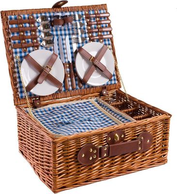 eGenuss Handgefertigtes Picknickkorb für 4 Personen - Inklusive Edelstahlbesteck, Kühlfach, Weingläser und Keramikteller – Blaues Gingham-Muster 47x34x20 cm