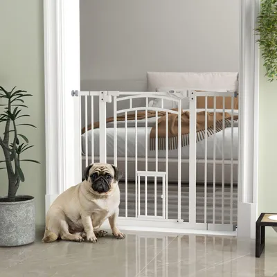 Produktbild von Treppenschutzgitter Hund mit Katzenklappe, Hundegitter selbstschließend, Stahl, Weiß | 76 cm hoch | 74–100 cm | Einhandbedienung | doppeltes Schloss