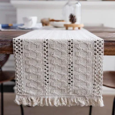 Productafbeelding van Famanu tafelkleed, beige met franjes - 30 x 240 cm