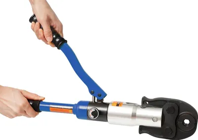 Produktbild von Hydraulische Rohrpresszange - 10 t Presswerkzeug - 9 Matrizen U16/20/25/32 & V12/15/18/22/28 - Sechskant-/Rundpressung - Alu/Stahl - Blau