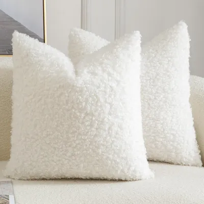 Produktbild von 2er Set Kissenbezüge Teddywolle Faux Pelz 65x65 cm Cremeweiß