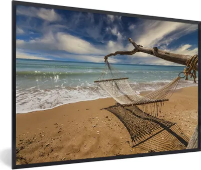 Produktbild von MuchoWow® Gerahmtes Poster Strand - Meer - Hängematte 90x60 cm - Poster mit Schwarzem Bilderrahmen Wandposter Rahmen Foto Bilder - Fotorahmen - Foto-Plakat