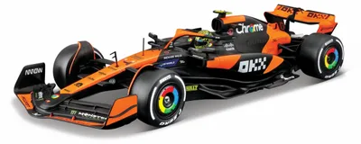 Modellbausatz 1:24 McLaren MCL38 mit Helm, Norris #4
