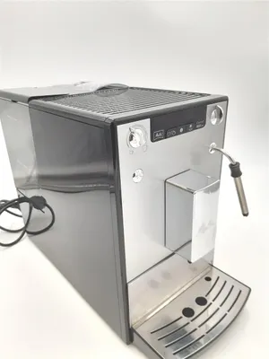 Produktbild von Melitta Caffeo Solo Milk E953102 Kaffeevollautomat Milchschaum 27900 Intuitiv