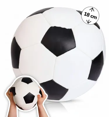 Produktbild von Softball Ø 18 cm schwarz-weiß, weicher Kinderball im Fußball-Design, leichter Spielball für drinnen und draußen