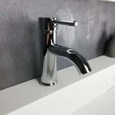 Image de Mitigeur salle de bain Ary, bas en laiton chromé pour vasque à poser