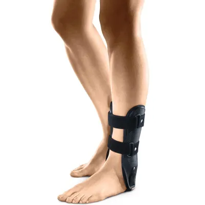 Produktbild von Sprunggelenkorthese ARTHROFIX AIR schwarz>>>>rechts
