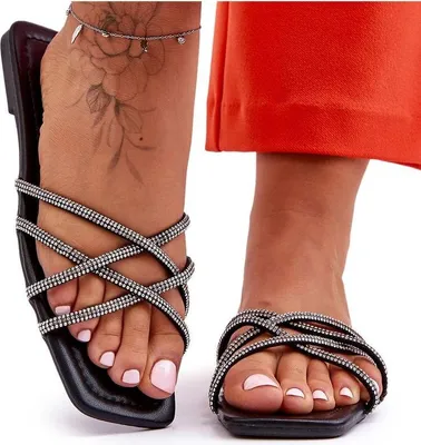 Produktbild von Damen-Slipper mit Streifen und Diamanten Schwarz Leomi 39