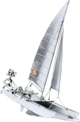 Produktbild von Modellboot Katamaran mit Segler aus Metall handgefertigt