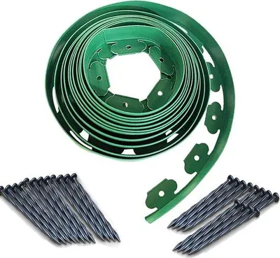 Produktbild von Famanu Kunststoff-Gartenrand 5 cm hoch - 10 Meter lang - 30 Erdanker - grün