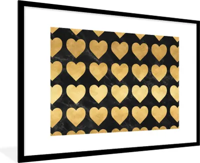 Produktbild von MuchoWow® Gerahmtes Poster Muster - Herz - Gold - Schwarz 90x60 cm - Poster mit Schwarzem Bilderrahmen Wandposter Rahmen Foto Bilder - Wanddekoration - Fotos