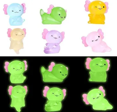 Immagine prodotto di Set di 12 figurine di mini axolotl: decorazioni che si illuminano al buio